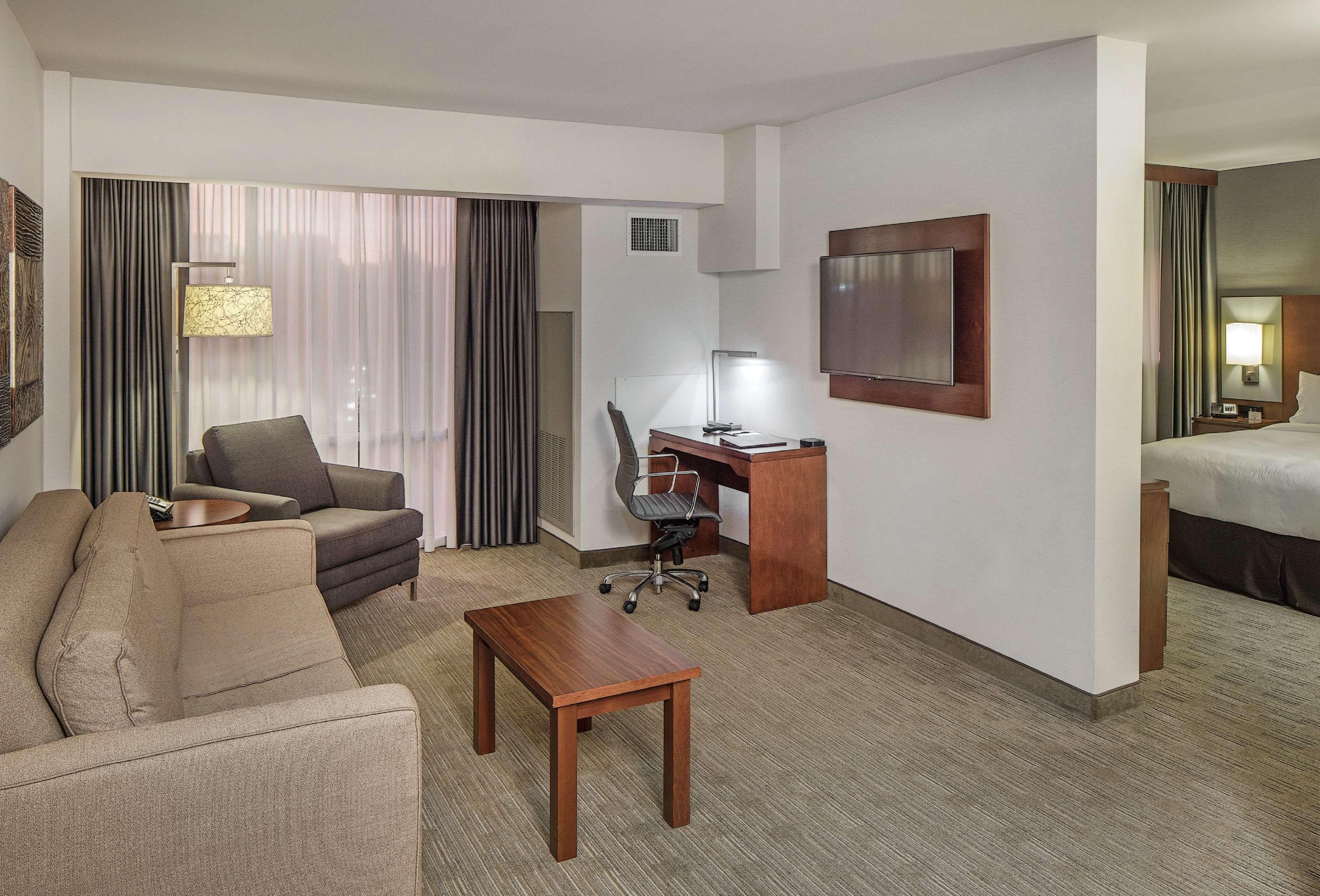 מלון Doubletree By Hilton Omaha Southwest, Ne מראה חיצוני תמונה