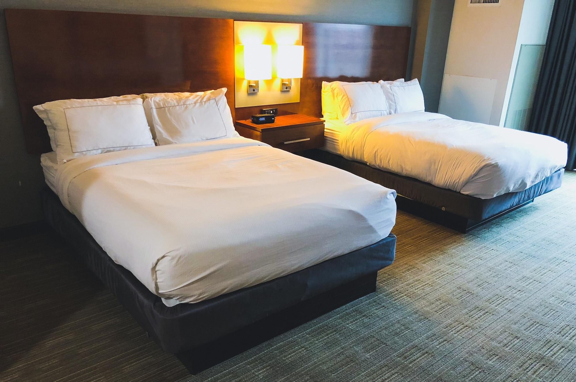מלון Doubletree By Hilton Omaha Southwest, Ne מראה חיצוני תמונה