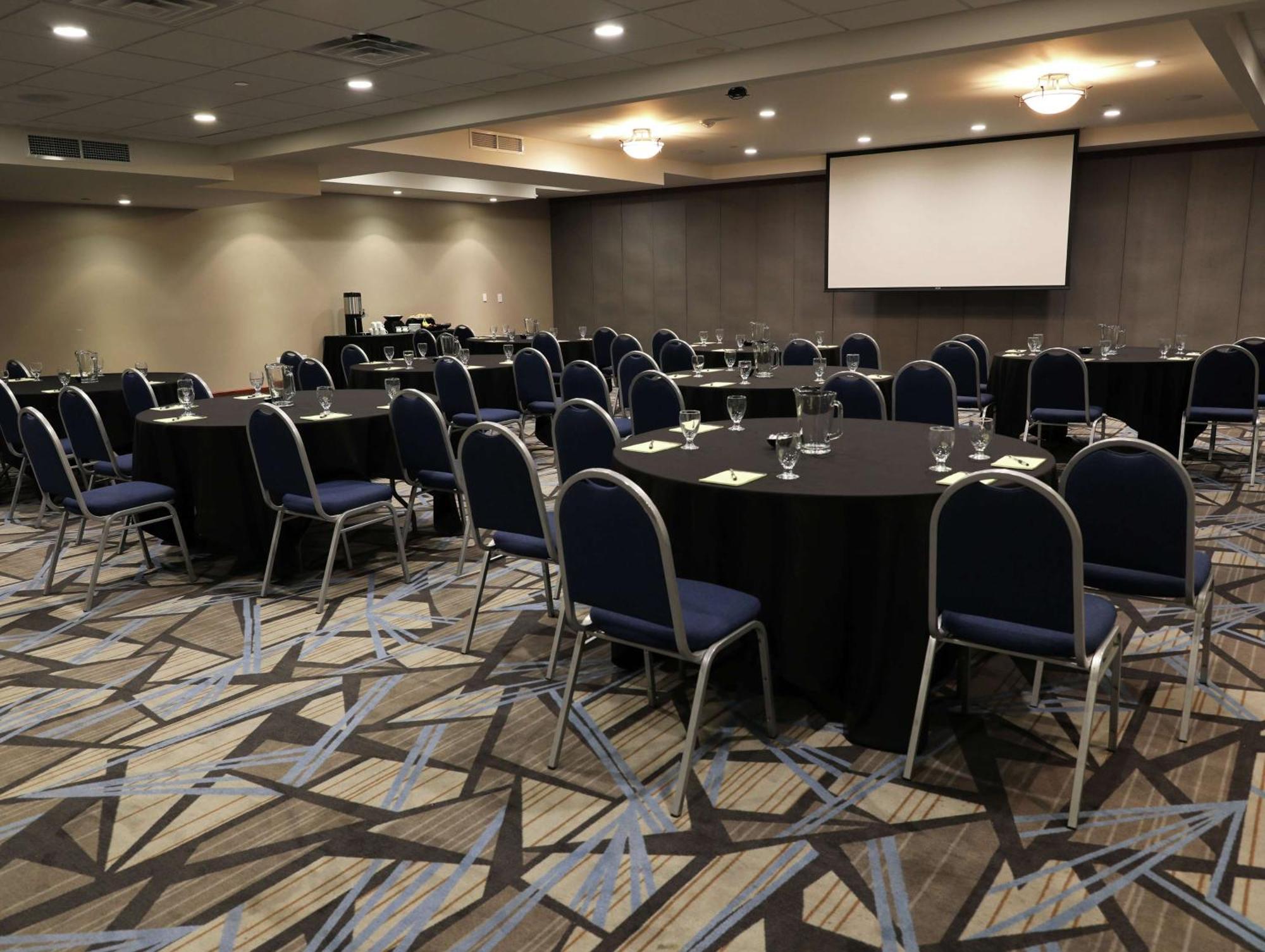 מלון Doubletree By Hilton Omaha Southwest, Ne מראה חיצוני תמונה