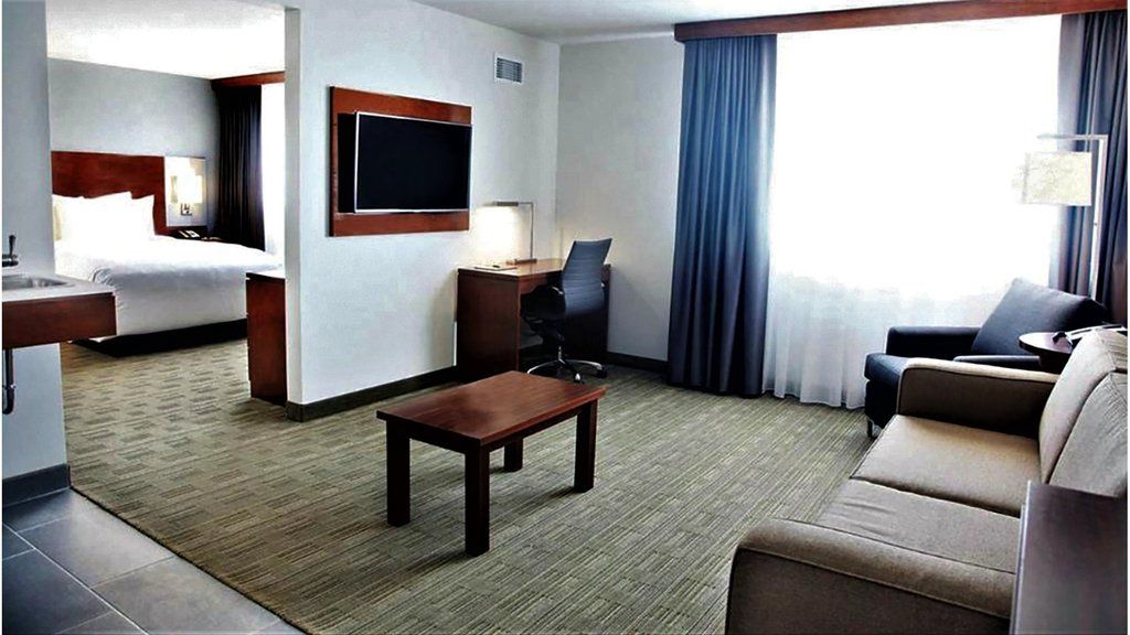 מלון Doubletree By Hilton Omaha Southwest, Ne מראה חיצוני תמונה